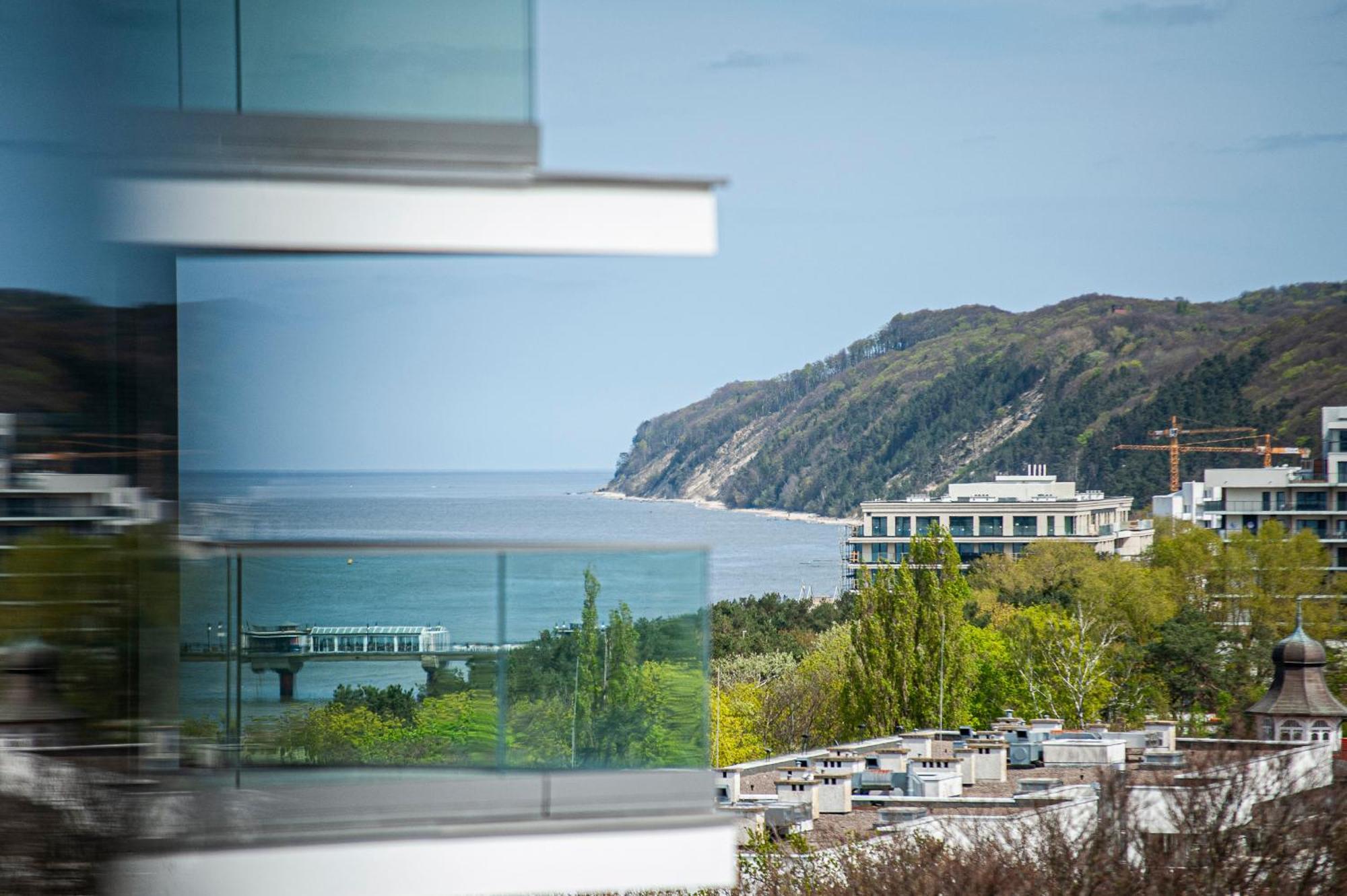 Appartement Wave Panorama 8Th Floor Sea View à Miedzyzdroje Extérieur photo